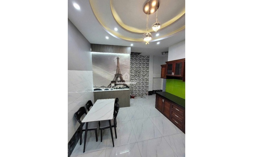 D1691 ⚡️ Giảm 200tr! Nhà Bùi Quang Là Gò Vấp, SHR, Nở hậu, HXT, 4 tầng, 4x17m, 11.x tỷ